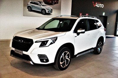 Subaru Forester  2.0 e-Boxer MHEV CVT Lineartronic Premium